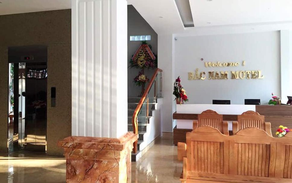 Meja Penyambut Tetamu Gambar