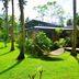 Pemandangan luar