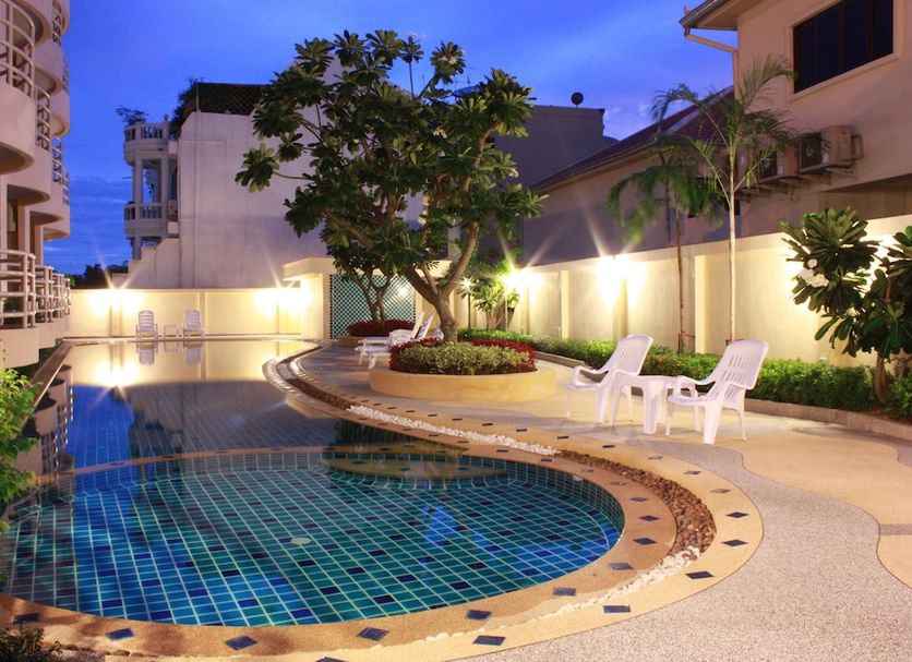 Kolam renang Gambar