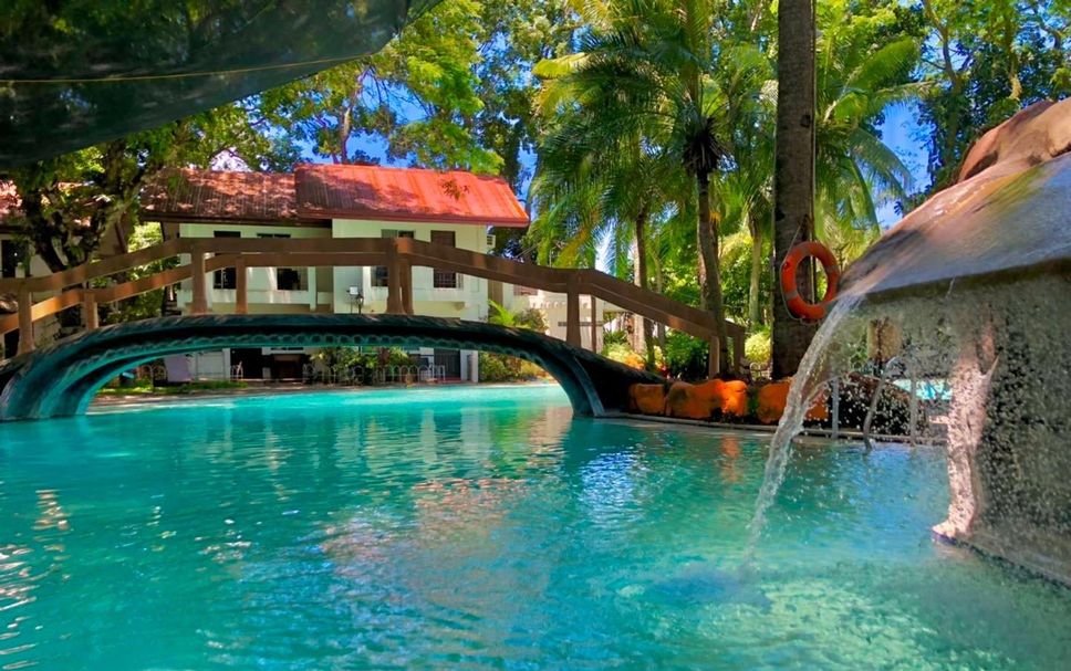 Kolam renang Gambar