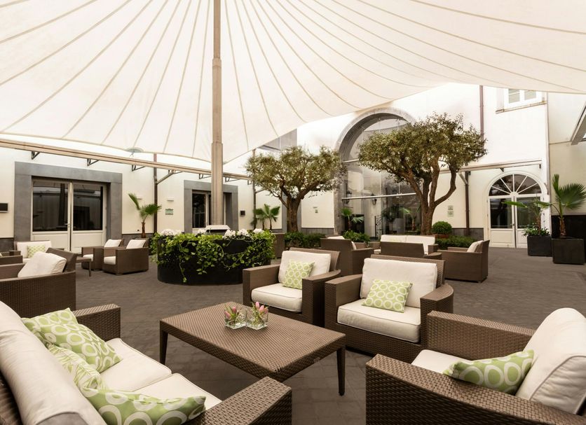 Patio Gambar