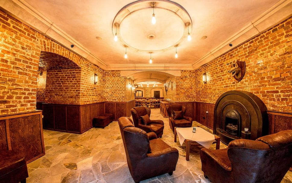 Balai Menunggu Gambar