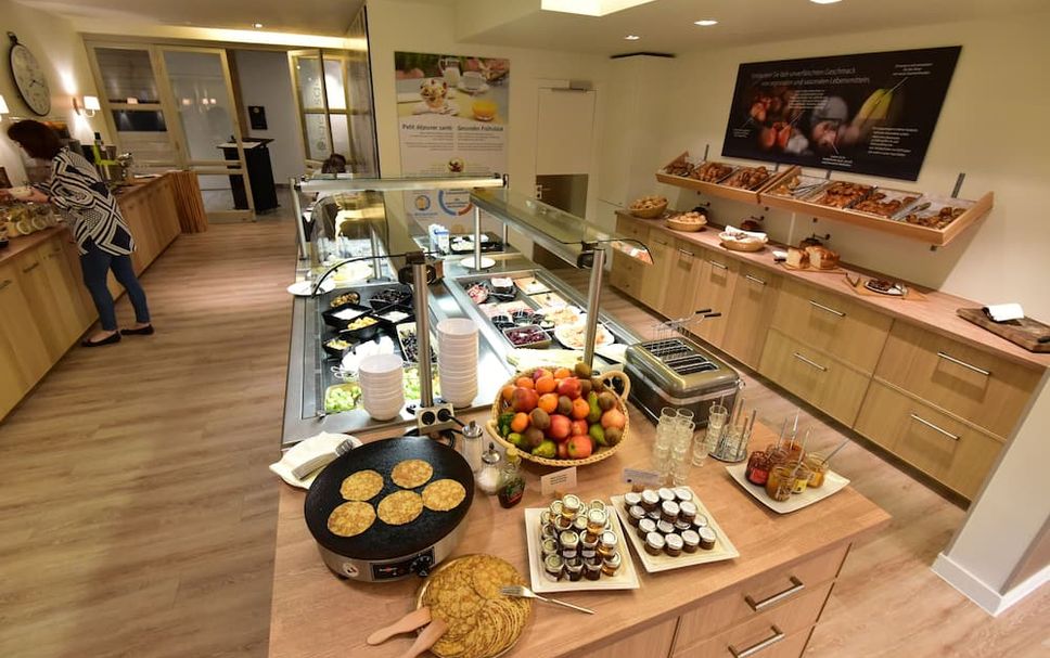Buffet Gambar
