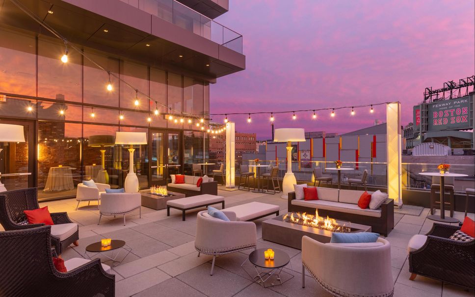 Teres di atas bumbung Gambar