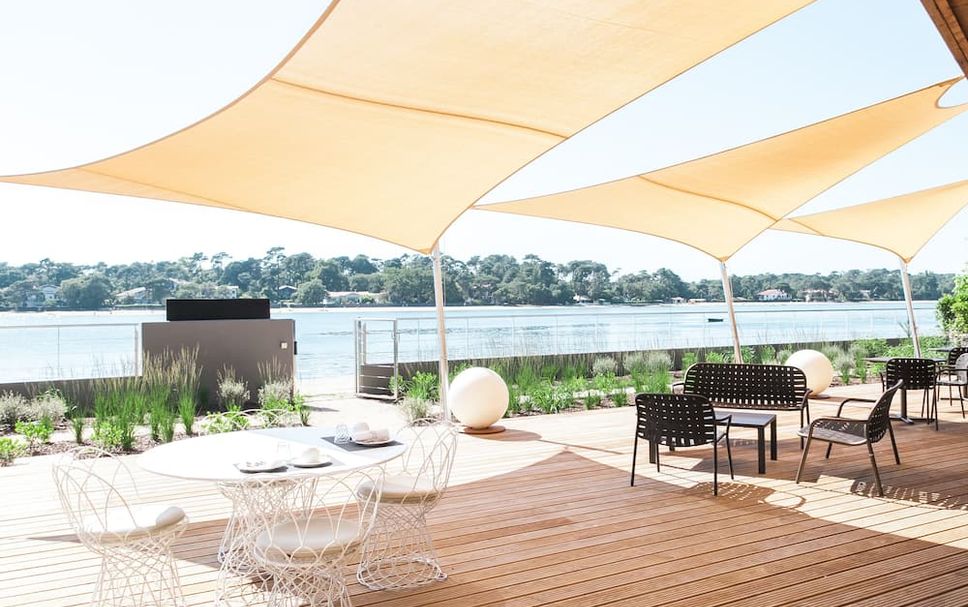 Patio Gambar