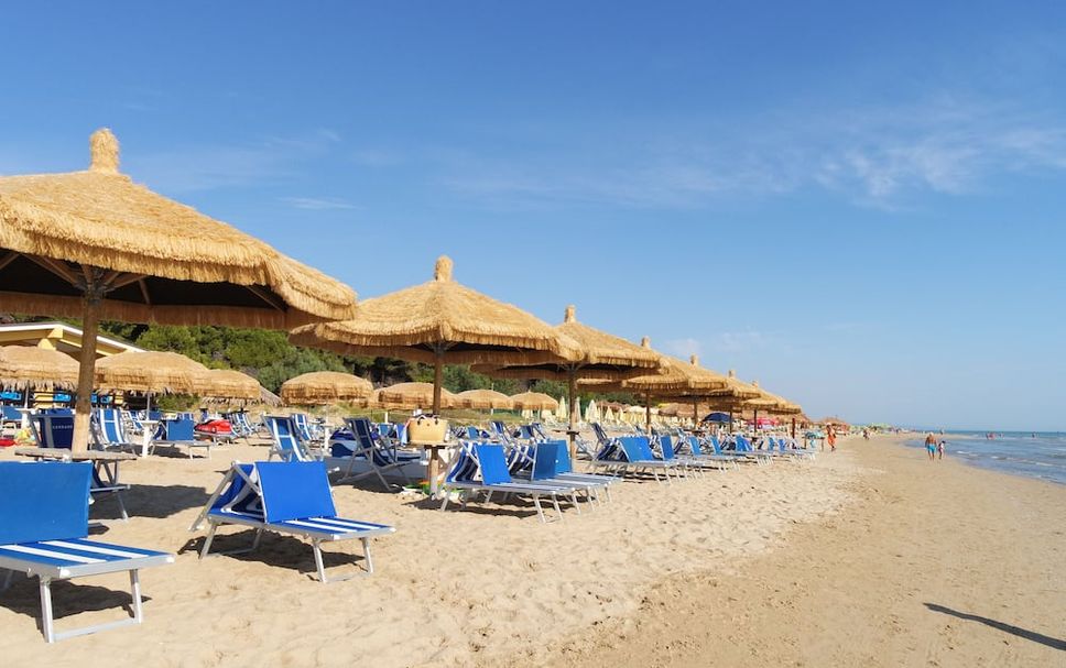 Pantai Gambar