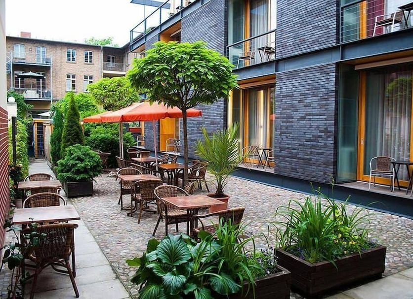 Patio Gambar