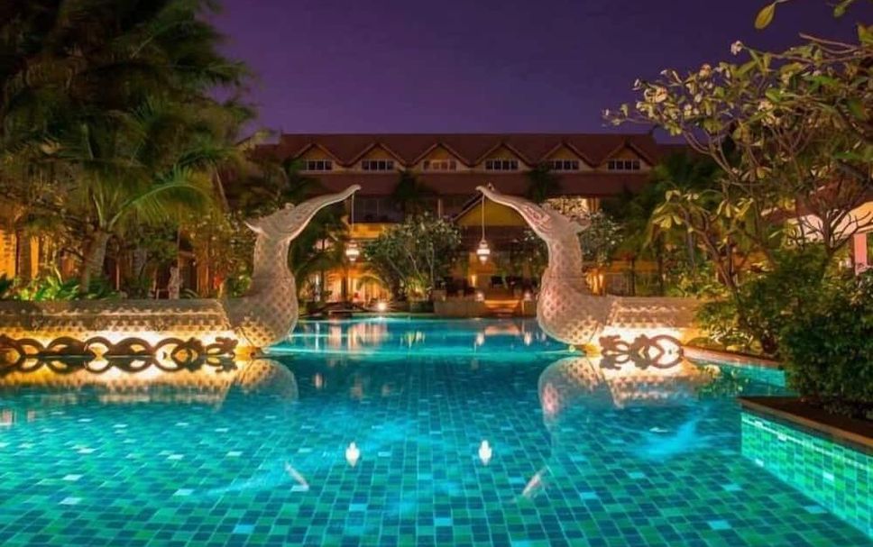 Kolam renang Gambar