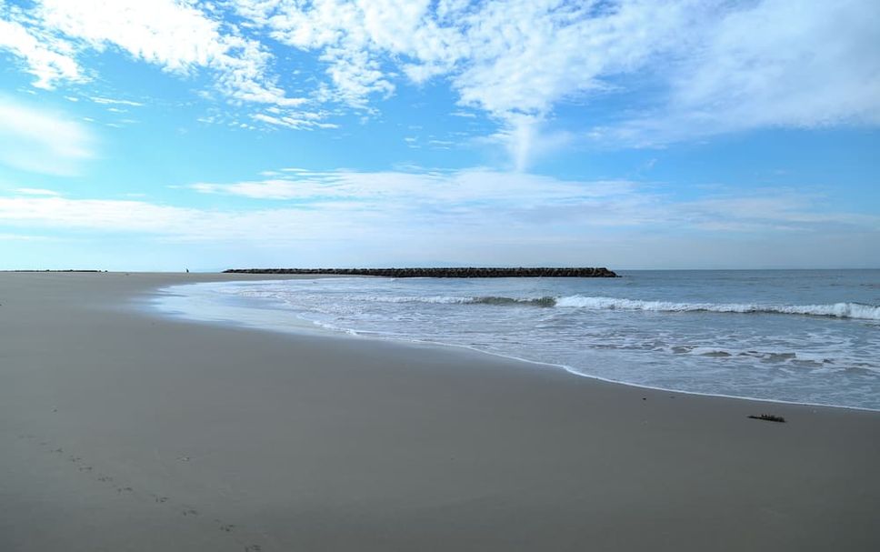 Pantai Gambar
