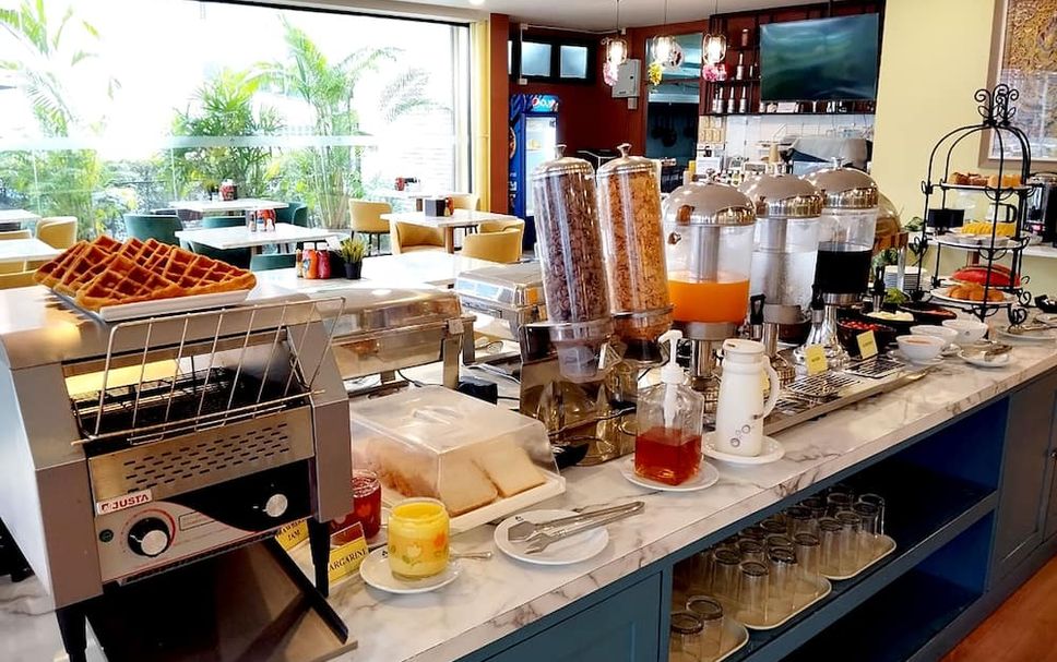 Buffet Gambar