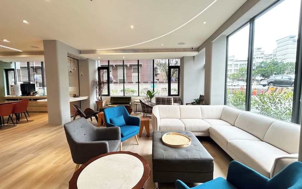 Balai Menunggu Gambar