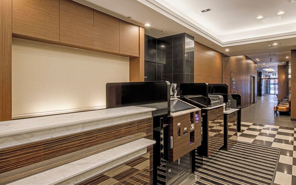 Meja Penyambut Tetamu Gambar