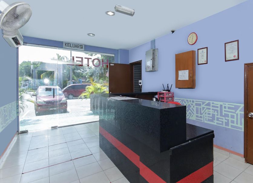 Meja Penyambut Tetamu Gambar