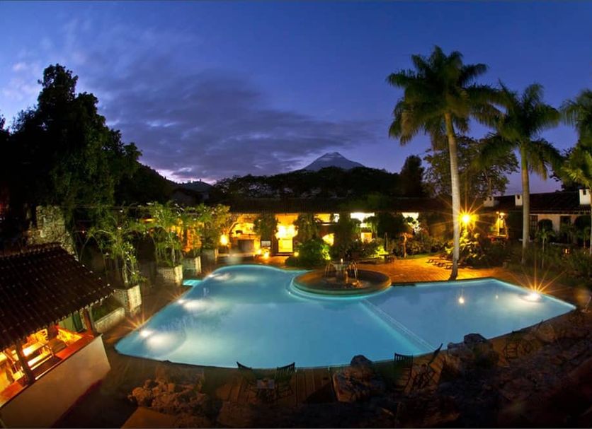 Kolam renang Gambar