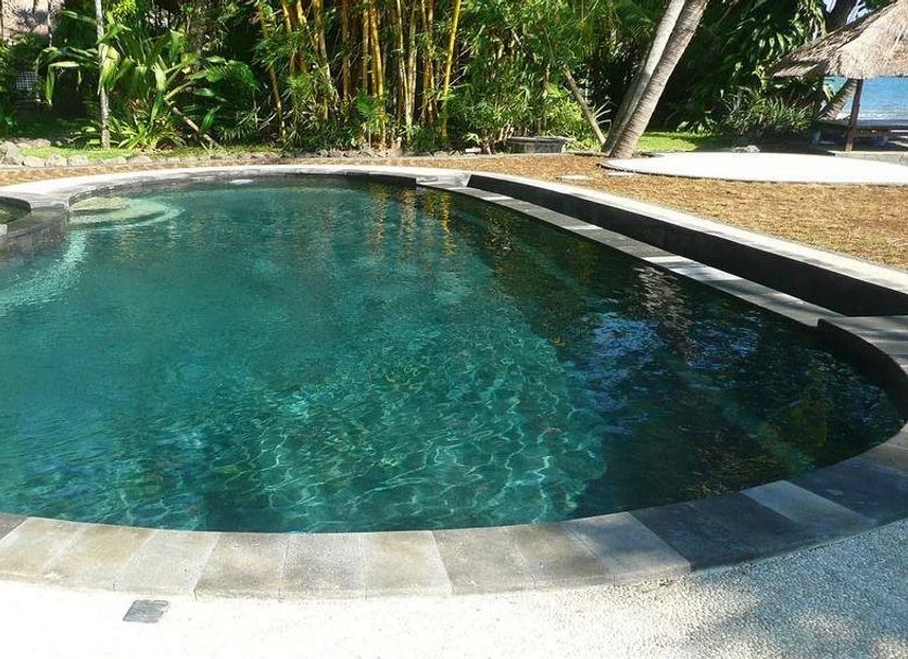 Kolam renang Gambar