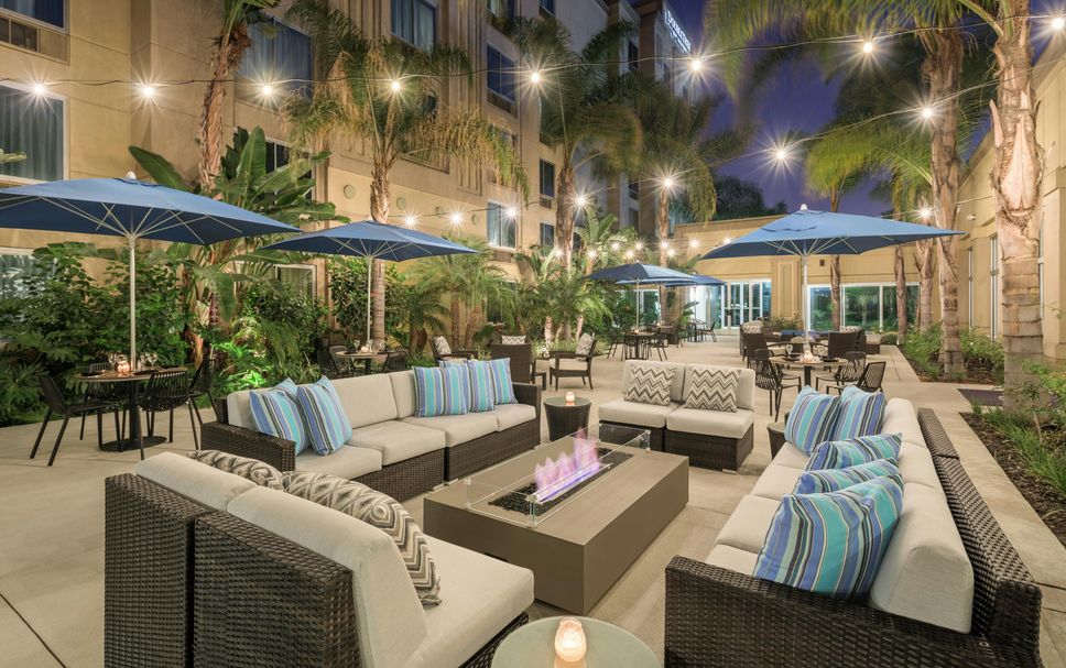 Patio Gambar