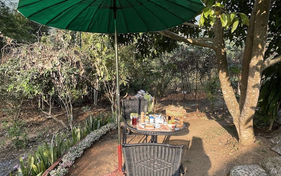 Patio Gambar