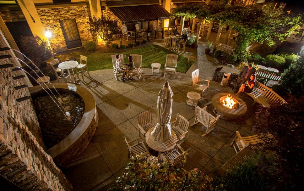 Patio Gambar