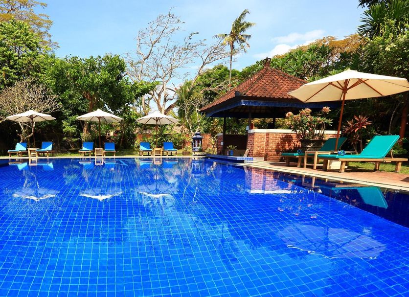 Kolam renang Gambar