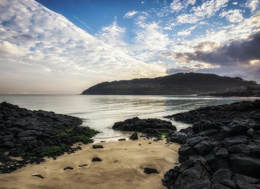Pantai Gambar