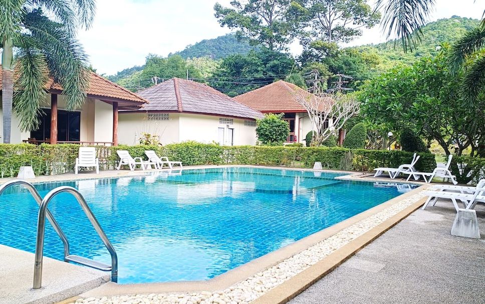 Kolam renang Gambar