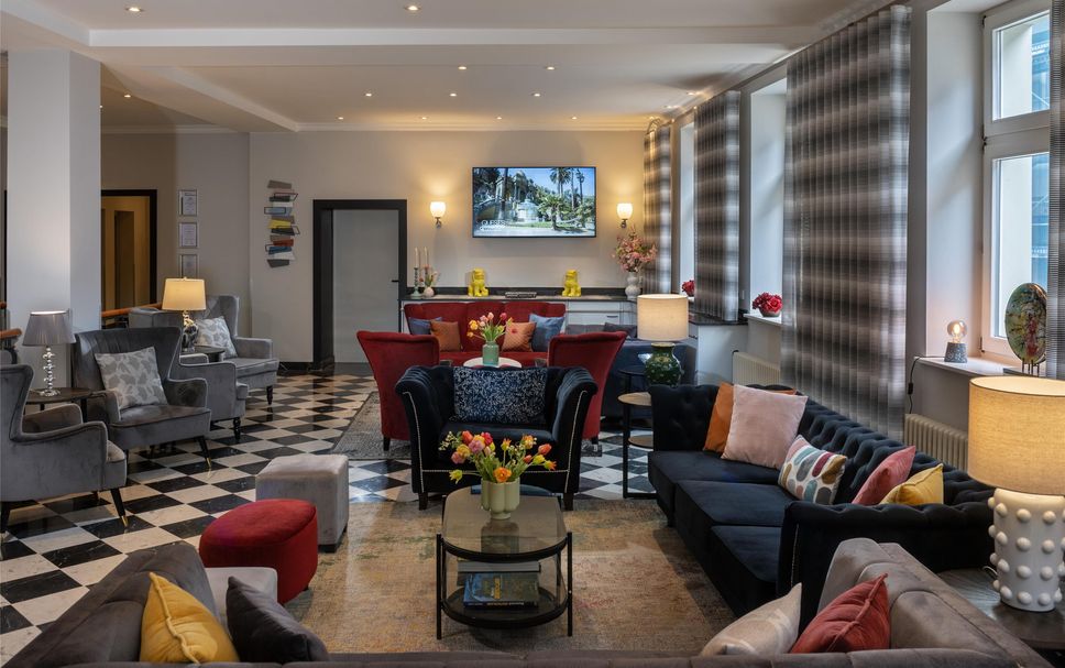 Balai Menunggu Gambar