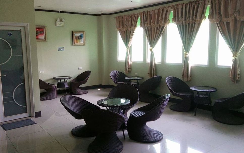 Balai Menunggu Gambar