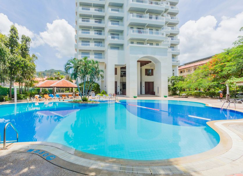 Kolam renang Gambar