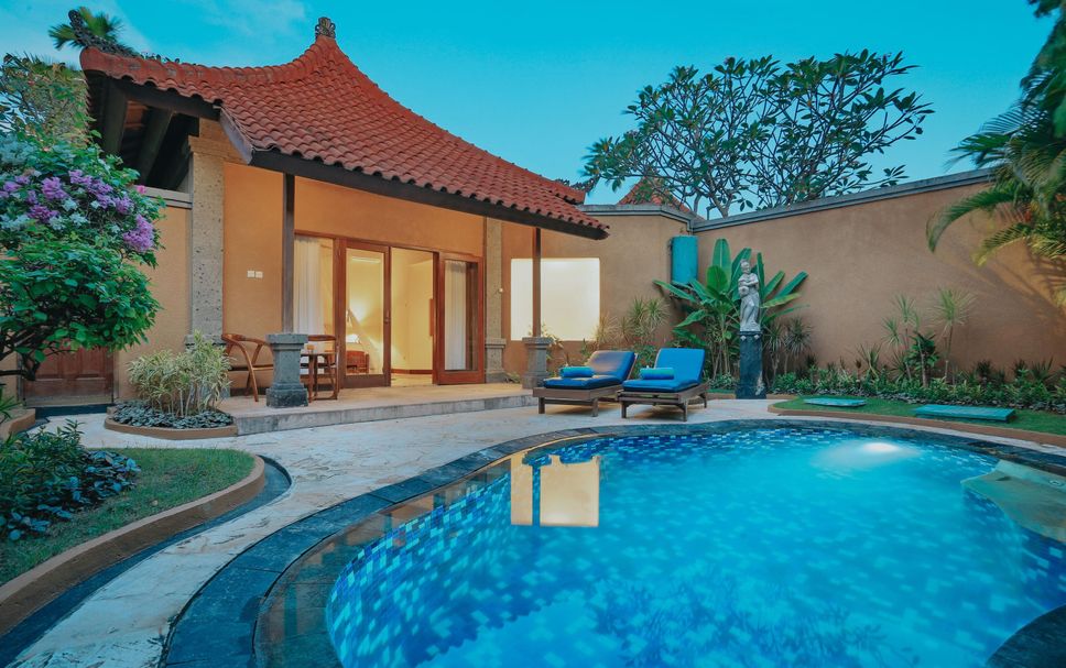 Kolam renang Gambar