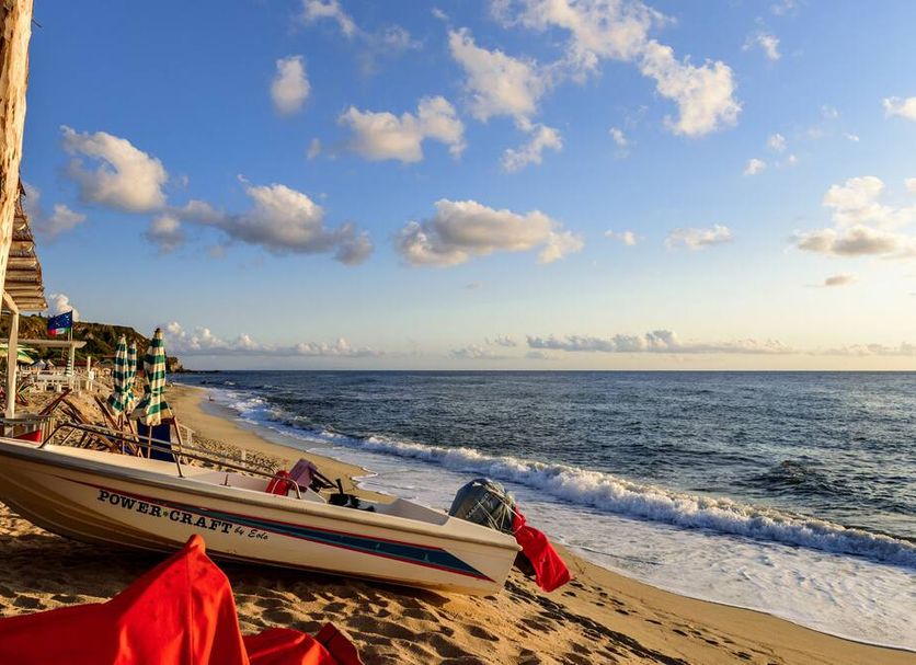 Pantai Gambar