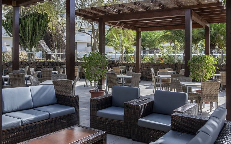 Patio Gambar