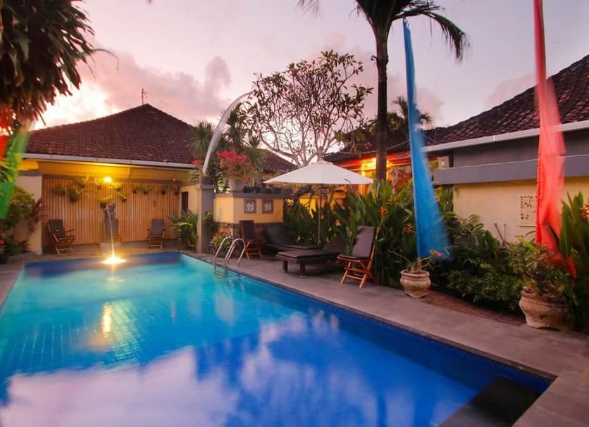 Kolam renang Gambar
