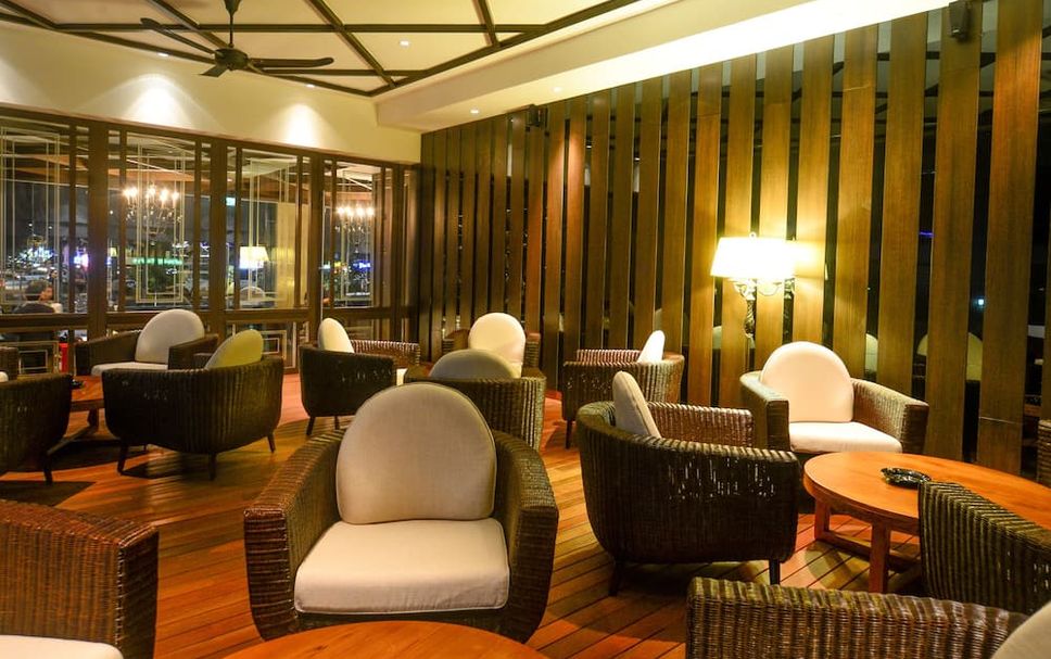 Balai Menunggu Gambar