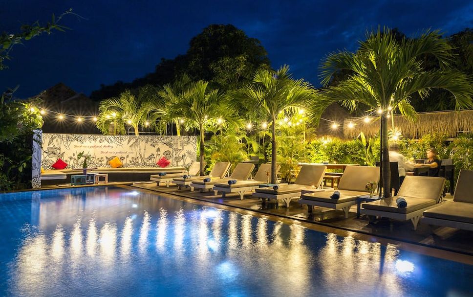 Kolam renang Gambar