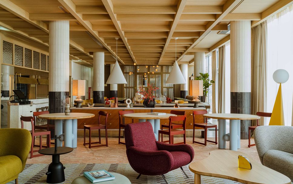 Balai Menunggu Gambar