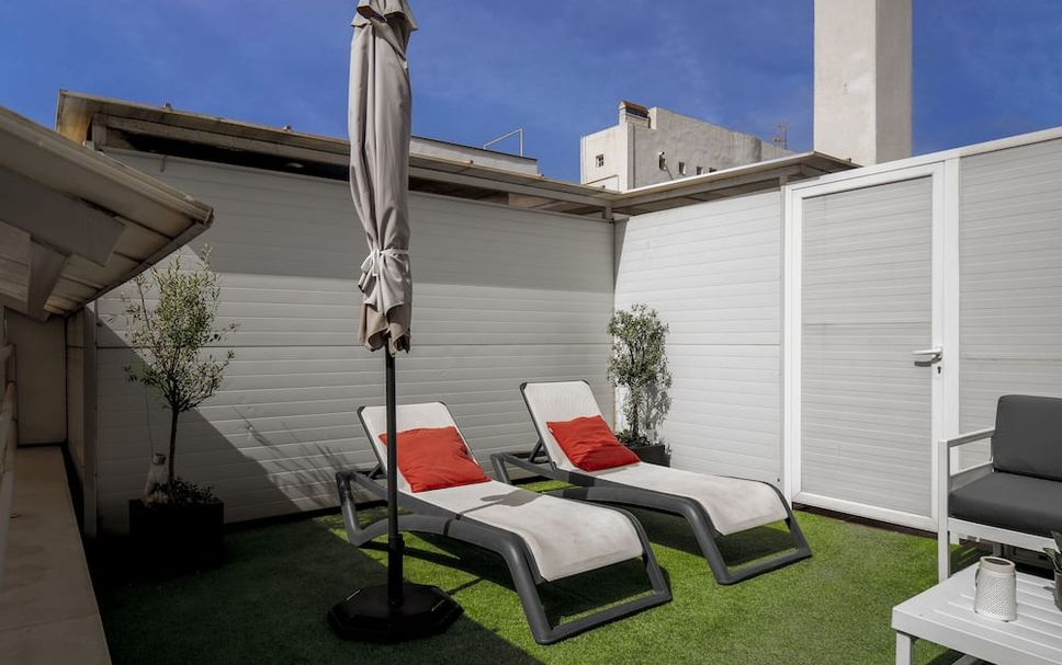 Patio Gambar