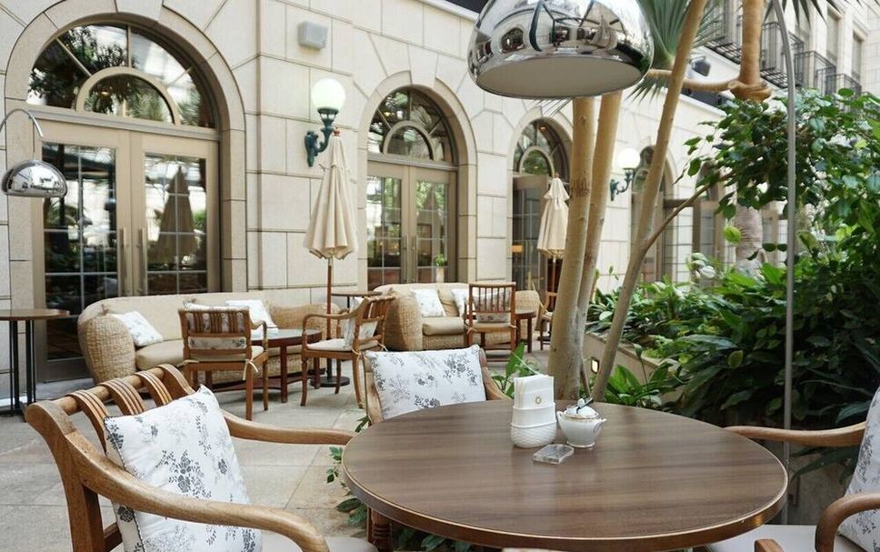 Patio Gambar