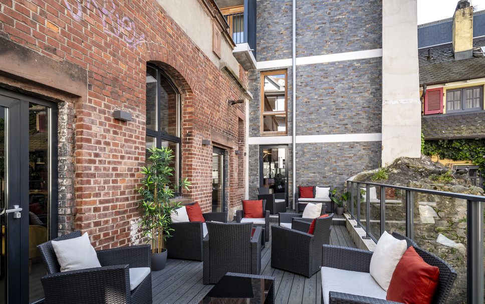 Patio Gambar