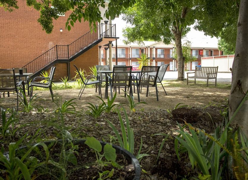 Patio Gambar