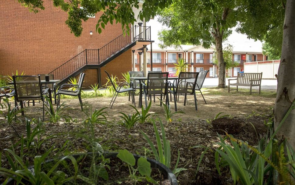 Patio Gambar