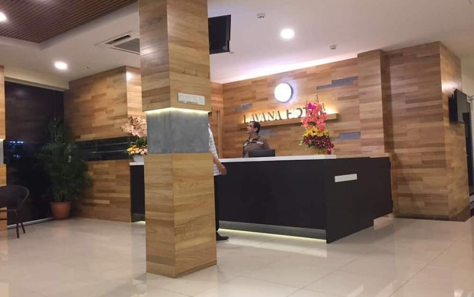 Meja Penyambut Tetamu Gambar