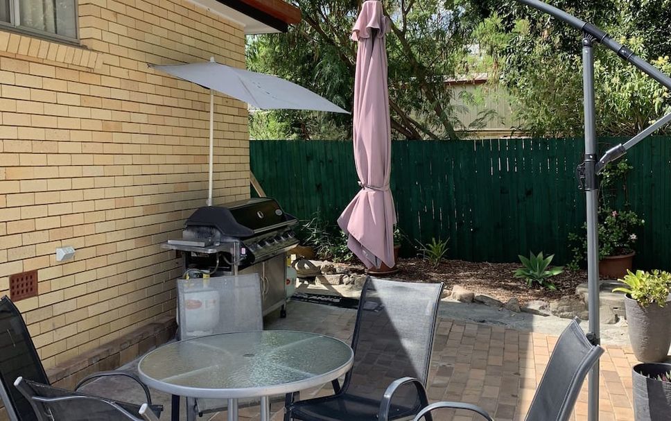 Patio Gambar
