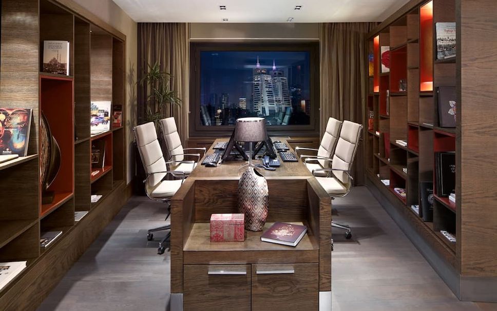 Balai Menunggu Gambar