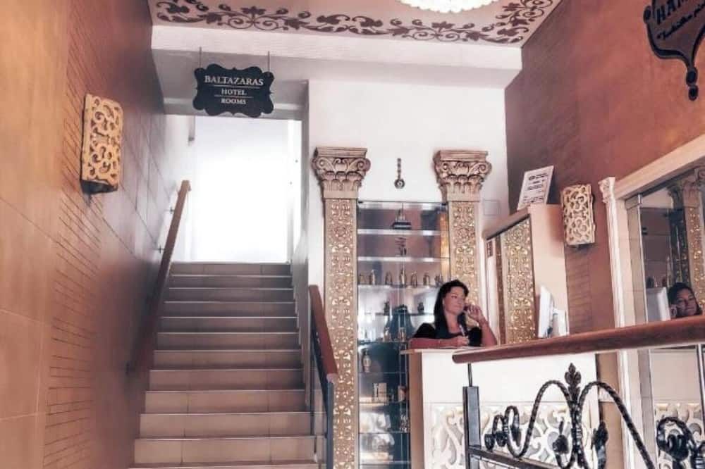 Tangga Gambar