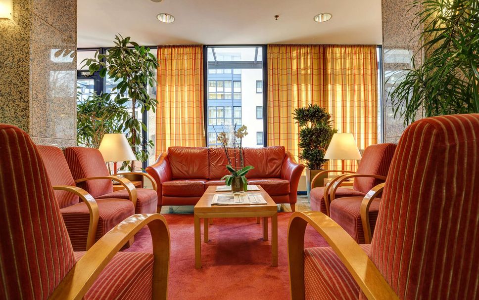 Balai Menunggu Gambar