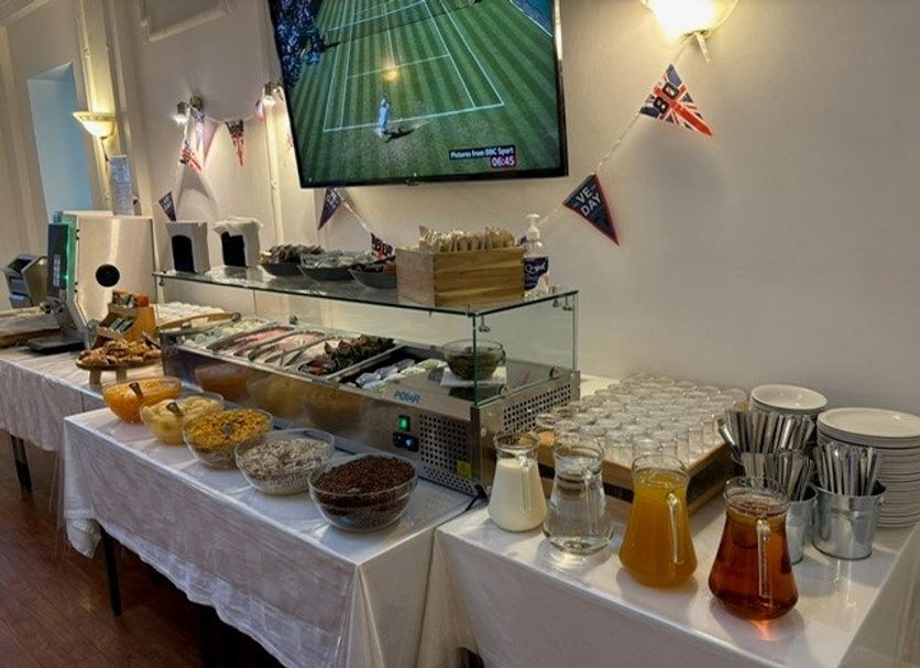 Buffet Gambar