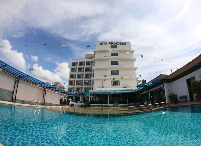 Kolam renang Gambar