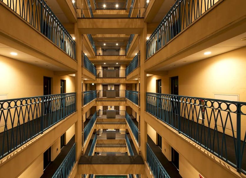 hallway Gambar