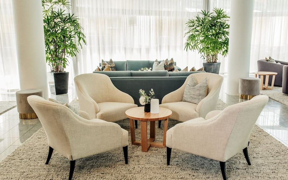 Balai Menunggu Gambar