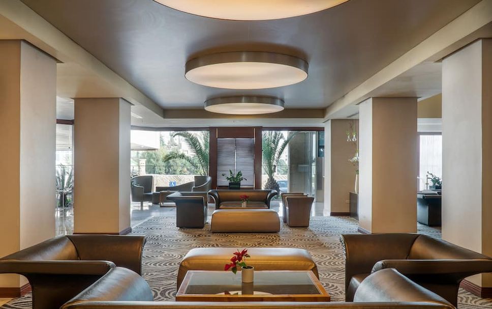 Balai Menunggu Gambar